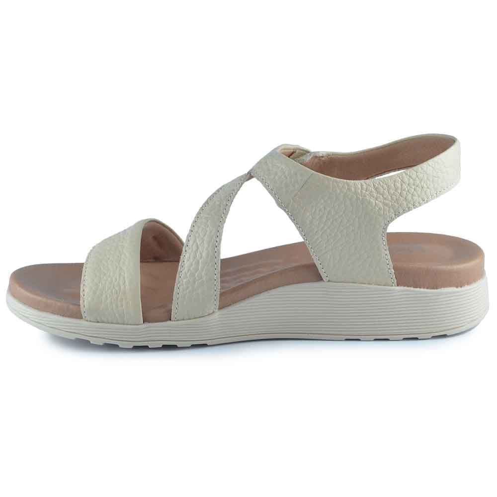 Sandália Papete Usaflex Feminina em Couro BK AD3923 - Foto 3