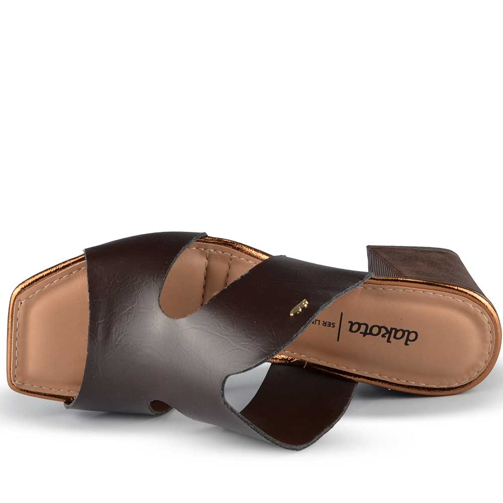 Tamanco Dakota Feminino Salto Bloco Y9191 - Foto 4