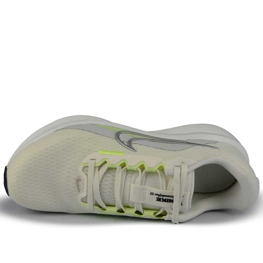 Tênis Esportivo Nike Donwshifter 13 Feminino FD6476-106 - Foto 4