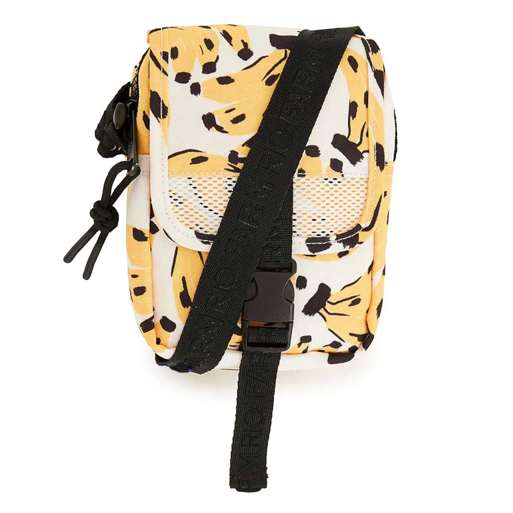 Bolsa Farm Fervo Bossa Banana Feminina 78325932 - Foto 2