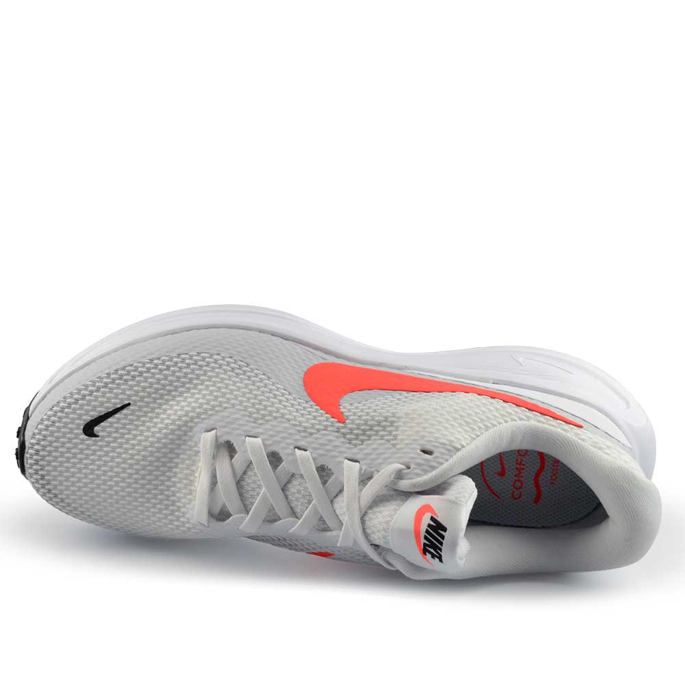 Tênis Esportivo Nike Masculino Revolution 8 HJ9198-102 - Foto 4