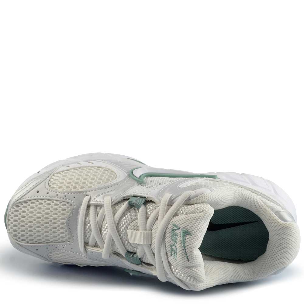 Tênis Esportivo Nike Feminino V5 RNR HQ7901-106 - Foto 4